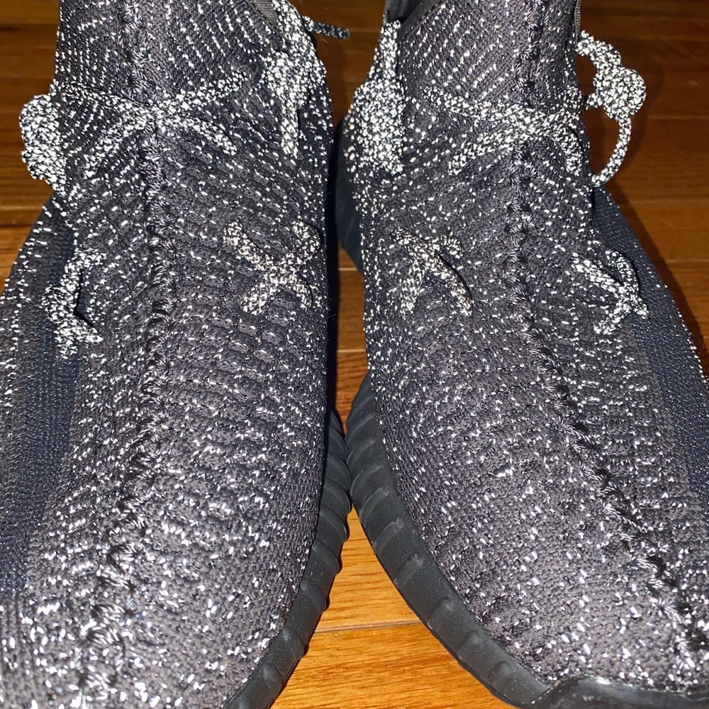 Yeezy 350v2